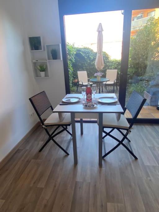 Apartamento Loft, 滨海略雷特 外观 照片